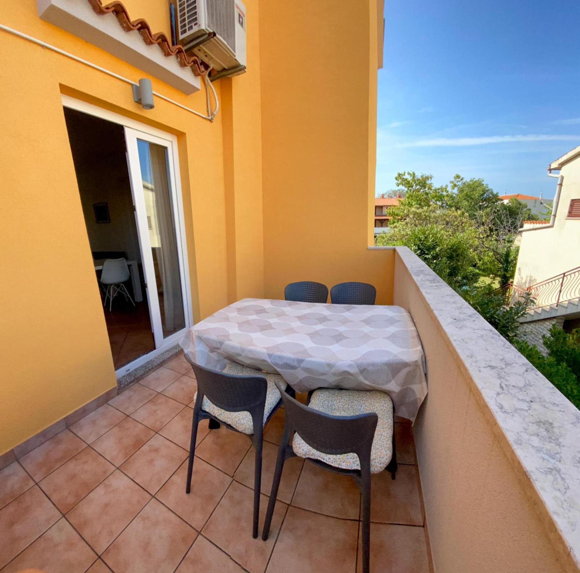 Apartments Malvina Ровинь Экстерьер фото
